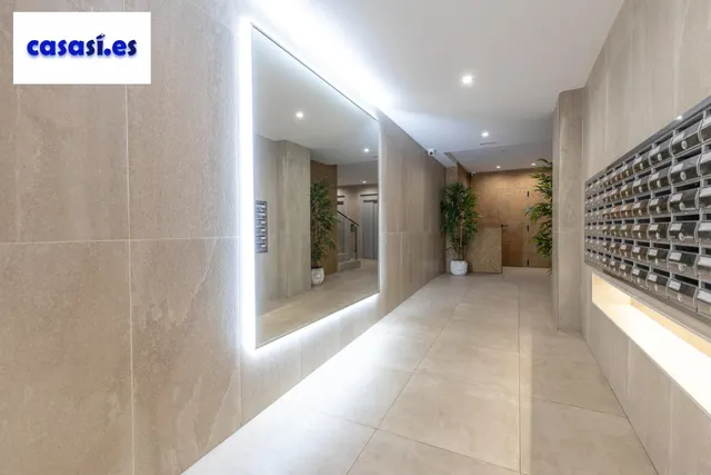 Piso con terraza y gran potencial junto a Camino de Ronda — 29