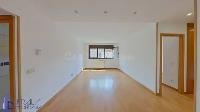 Piso 3 habitaciones 108m² en alquiler - Sanchinarro - foto 3