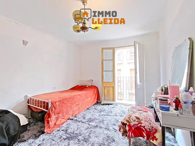 Casa adosada en Cervera muy céntrica — 13