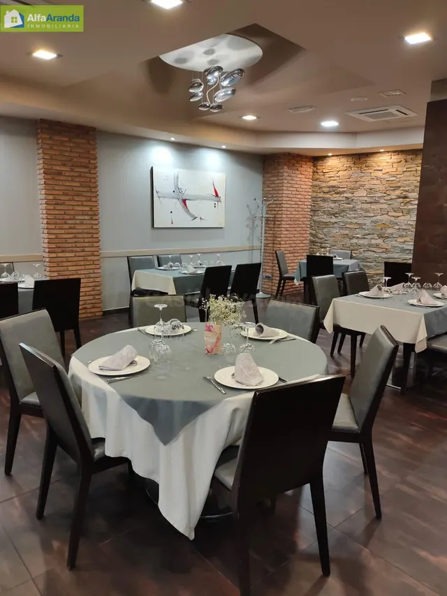 RESTAURANTE CON TRASPASO EN ALQUILER, CÉNTRICO Y CON AMPLIA  - foto 5