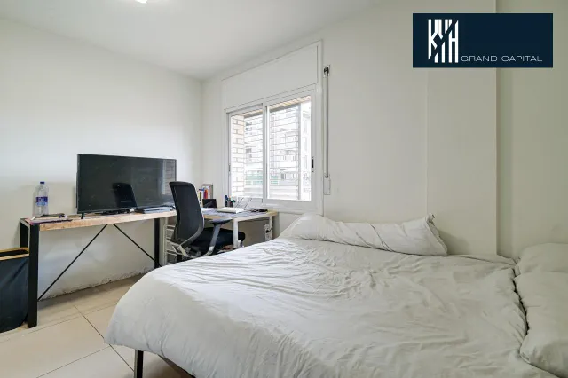 PISO LLUIS PERICOT — 31