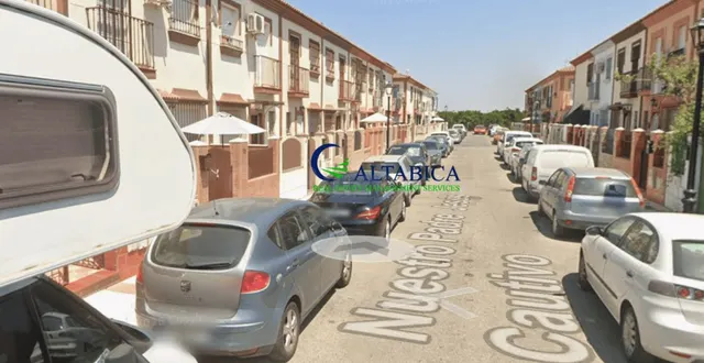 Casa-Chalet en Venta en Algaba, La Sevilla