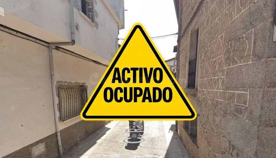 CASA EN ACEBO