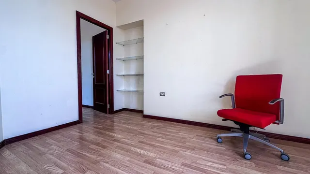 LOCAL COMERCIAL EN ESQUINA CON DOS FACHADAS | LOS OLIVOS, ADEJE — 13