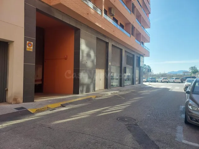 Plaza de garaje en Oliva - foto 3