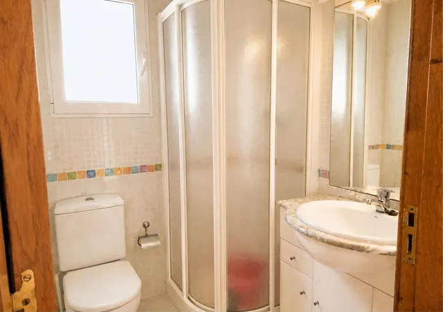 Chalet en cruz de gracia con apartamento independiente — 23