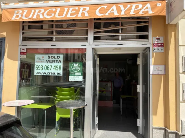 Oportunidad de Inversión: Local Comercial en La Palma del Co - foto 2