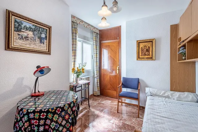 PISO EN PEDRO ANTONIO DE ALARCON — 16