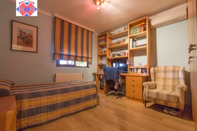 0110 Chalet en Zona Residencial, El Romeral. — 40