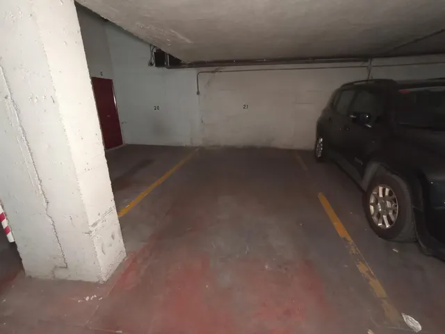 Alquiler piso temporal con garaje madre de dios — 24