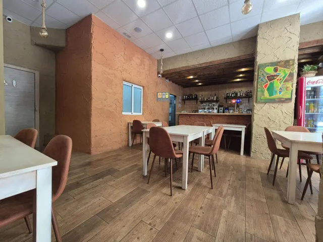 TRASPASO RESTAURANTE-CAFETERIA EN ALTEA PUEBLO — 18