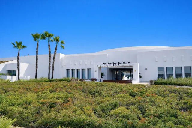 Parcela en venta - Playa la alcaidesa — 5