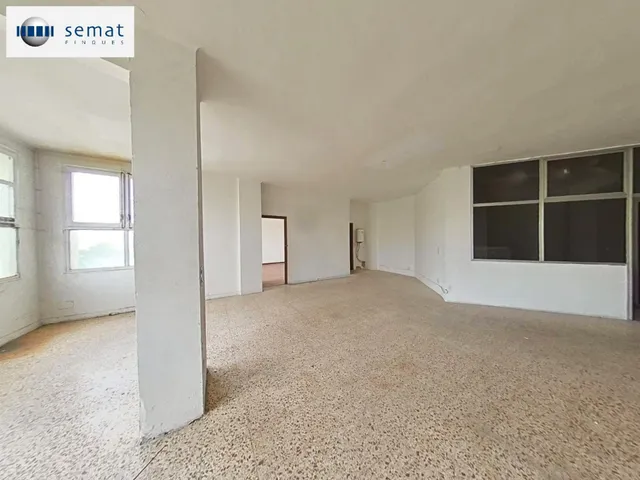 Compra o alquila este local comercial en la mejor zona de Cervera — 14