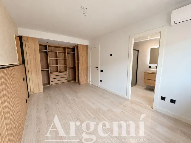 Duplex en alquiler en Palau-solità i Plegamans — 13