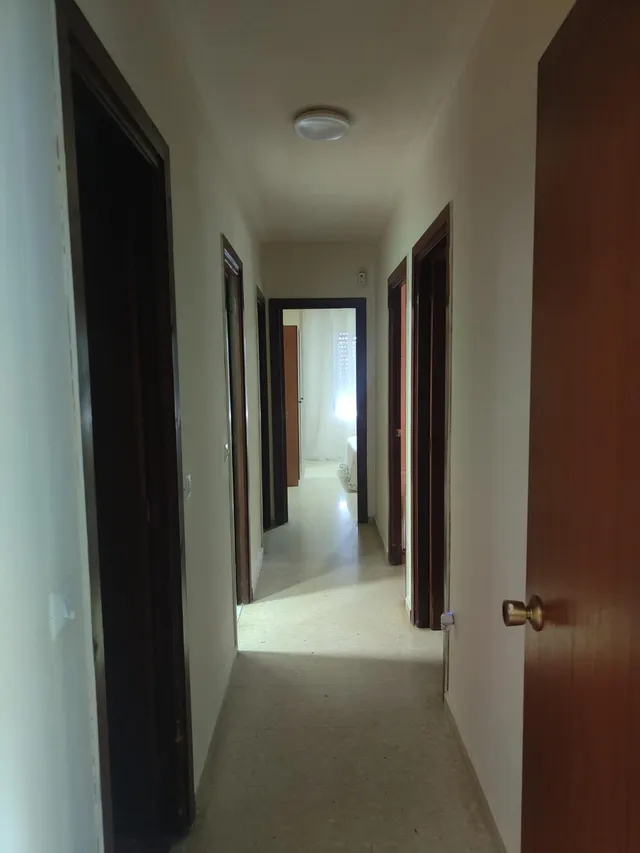 ¡AMPLIA VIVIENDA DE 4 DORMITORIOS CON ASCENSOR EN LA ZONA DE - foto 5