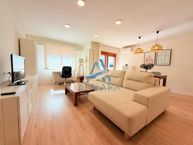 VIVIENDA EN PRIMERA LINEA DE LAS DELICIAS CON GARAJE - foto 3