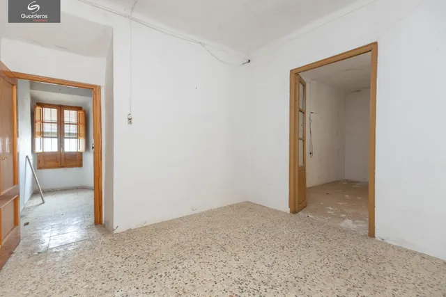 CASA PARA REFORMAR EN CAMPOTEJAR — 33
