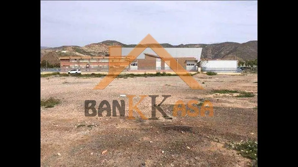 SE VENDE SUELO URBANO EN VÍCAR ZONA LAS CABAÑUELAS