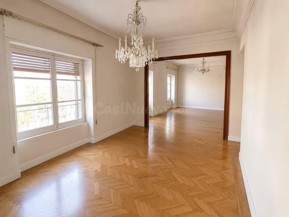 Piso 5 habitaciones 217m² en venta - Nuevos Ministerios