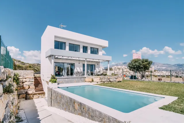 Chalet 3 habitaciones 248m² en venta - Riviera del sol