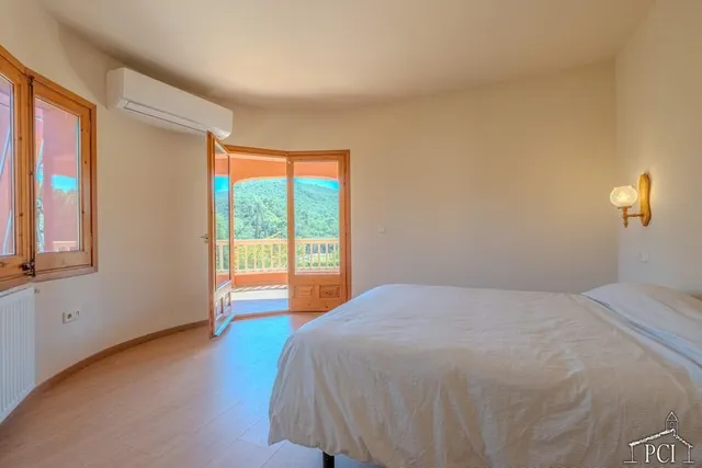CHALET CON LICENCIA TURÍSTICA Y PISCINA PRIVADA - CALONGE — 24