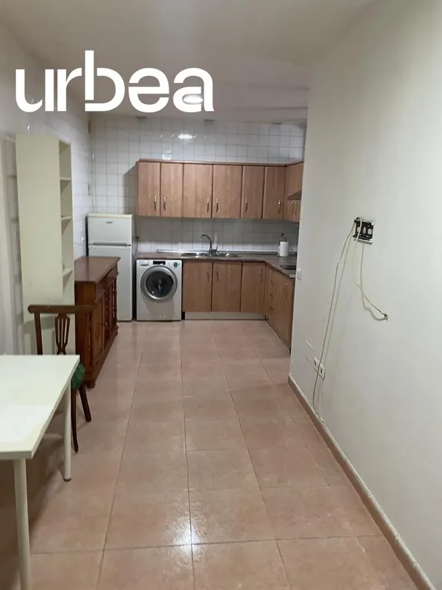 APARTAMENTO EN ZONA LAS CHAPAS-GAMARRA — 4