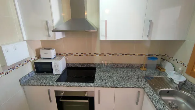 Apartamento de 1 dormitorio con terraza y piscina en Urbanización Milenio III en San Juan de los Terreros — 9