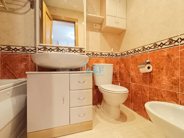 Apartamento 2 habitaciones 100m² en alquiler - MArina D´Or - foto 4