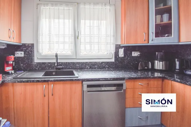 ¡FANTÁSTICA OPORTUNIDAD EN SANTPEDOR! Piso de 3 habitaciones dobles, con balcón y terraza. — 14