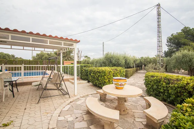 Chalet sito en Valverde con 6 habitaciones, 3 baños, piscina y garaje — 20