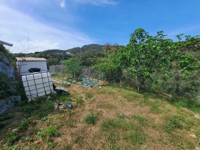 CASA A LA VENTA EN TORDERA, LISTA PARA ENTRAR A VIVIR, CON AMPLIA PARCELA Y ENTORNO NATURAL — 12