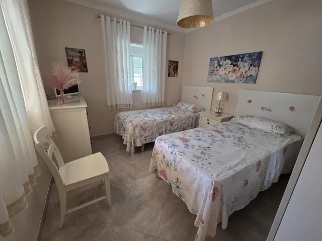 Encantadora casa con dos apartamentos independientes  en Picadueñas — 19