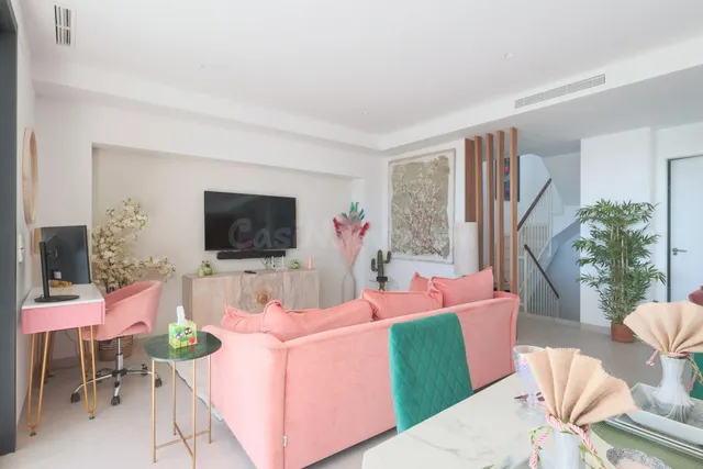 Villa de 4 dormitorios en Santa Rosalía - foto 4