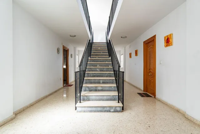 Piso en venta en Caleta de Vélez junto al mar — 47