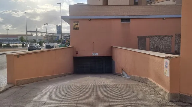Plaza de garaje en venta zona Mandarache. — 7