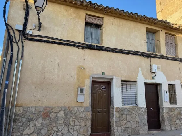 CASA EN VENTA ENGUERA (VALENCIA) — 3