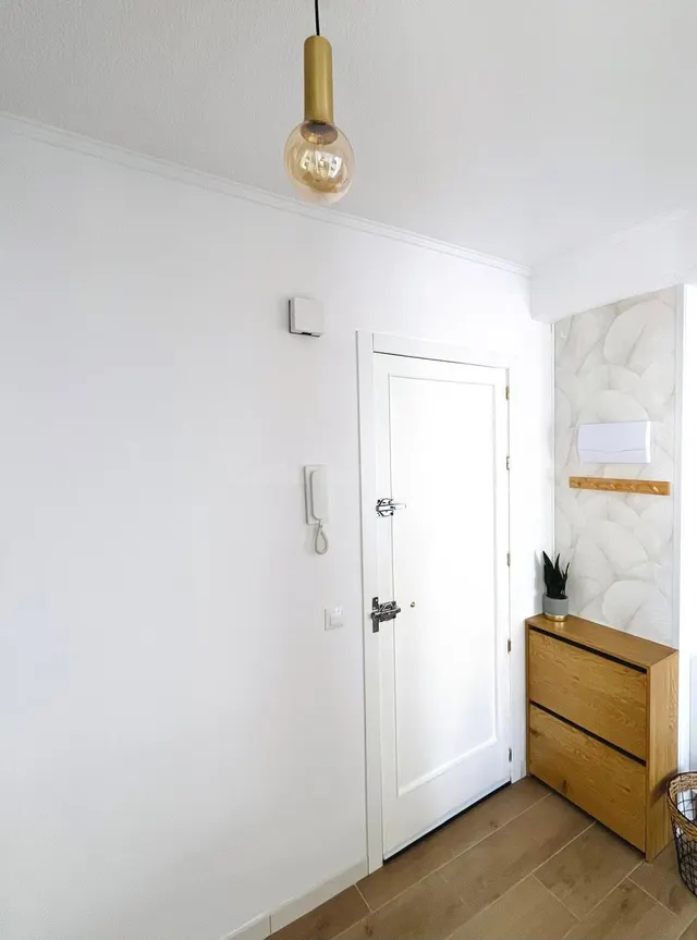 FANTÁSTICO PISO COMPLETAMENTE REFORMADO JUNTO AL PASEO DEL M - foto 2