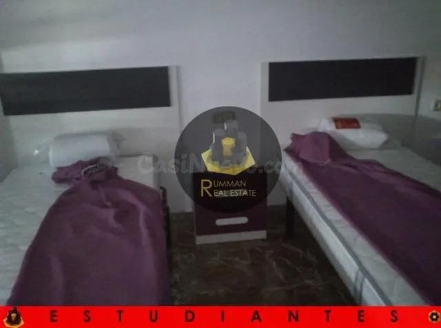 EST/ Piso de TRES Dormitorios en Gran Capitán - foto 4