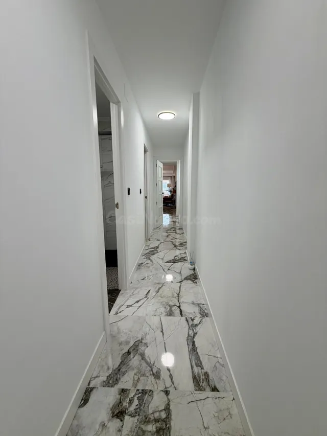Exclusivo apartamento en primera línea de mar – Playa del Cura, Torrevieja — 34