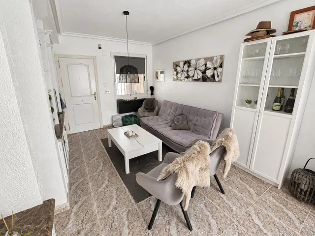 Casa o chalet independiente en venta en Las Filipinas - foto 3