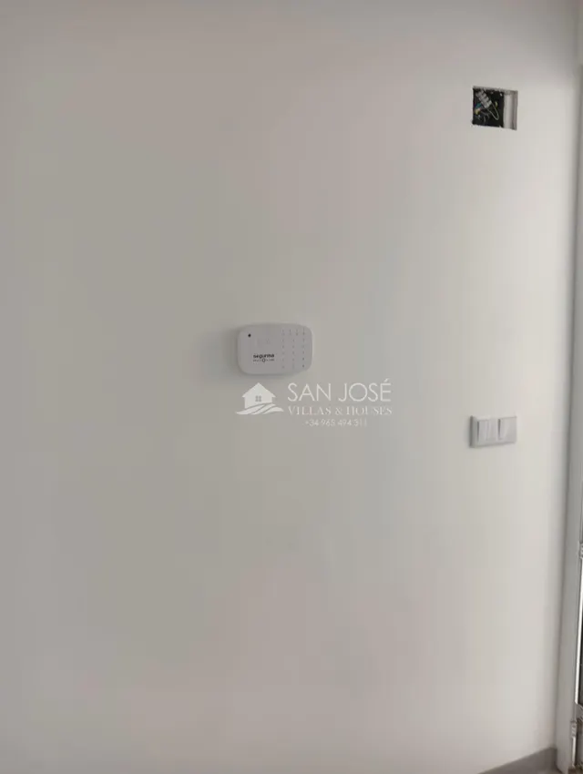 VENTA DE LOCAL DE OFICINAS EN SANTA POLA, ZONA CUARTEL GUARDIA CIVIL — 22