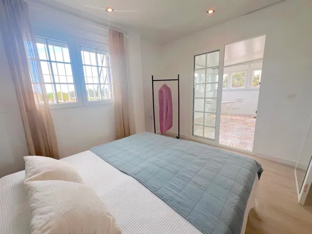 Villa 6 habitaciones 418m² en venta - La Senda del Recuerdo — 28