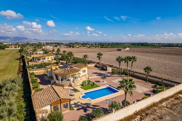 Villa 4 habitaciones 146m² en venta - Comunidad valenciana — 31
