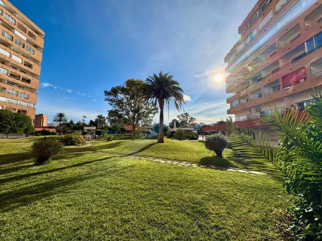 Apartamento de 2 habitaciones con licencia turística en Sant - foto 4