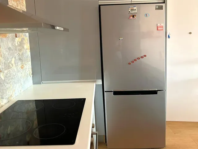 Planta baja moderna (aprox. 63 m2) con 2 dormitorios, 2 baños y amplia terraza/jardín. Gran zona de piscina, cerca del La Zenia Boulevard, ¡y a 15 minutos a pie de la Playa de La Zenia! — 15