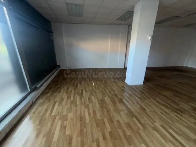 LOCAL COMERCIAL EN CRT.MATADEPERA TERRASSA - foto 2