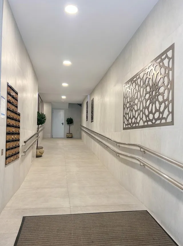 Ático Reformado para Estudiantes con Gran Terraza en Fuentenueva | Ref: DLR00288 — 18