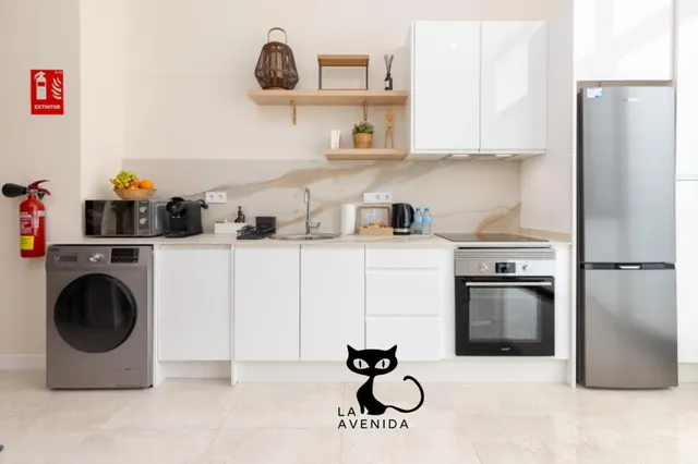 OPORTUNIDAD DE INVERSIÓN EN VALENCIA | ESTUDIO CON USO TURÍSTICO | DESDE 216.000 € | 9,2 % RENTABILIDAD NETA ESTIMADA* — 20