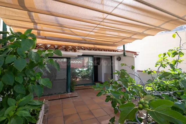 CASA EN VENDA ZONA CENTRE - MARÍTIM — 3