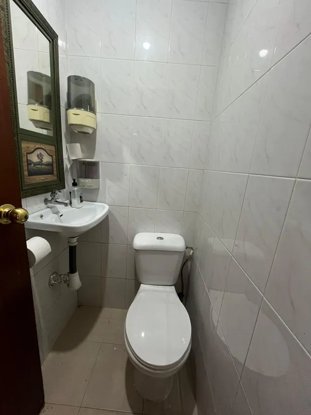 EXCLUSIVA Bar en venta en los pinos — 5